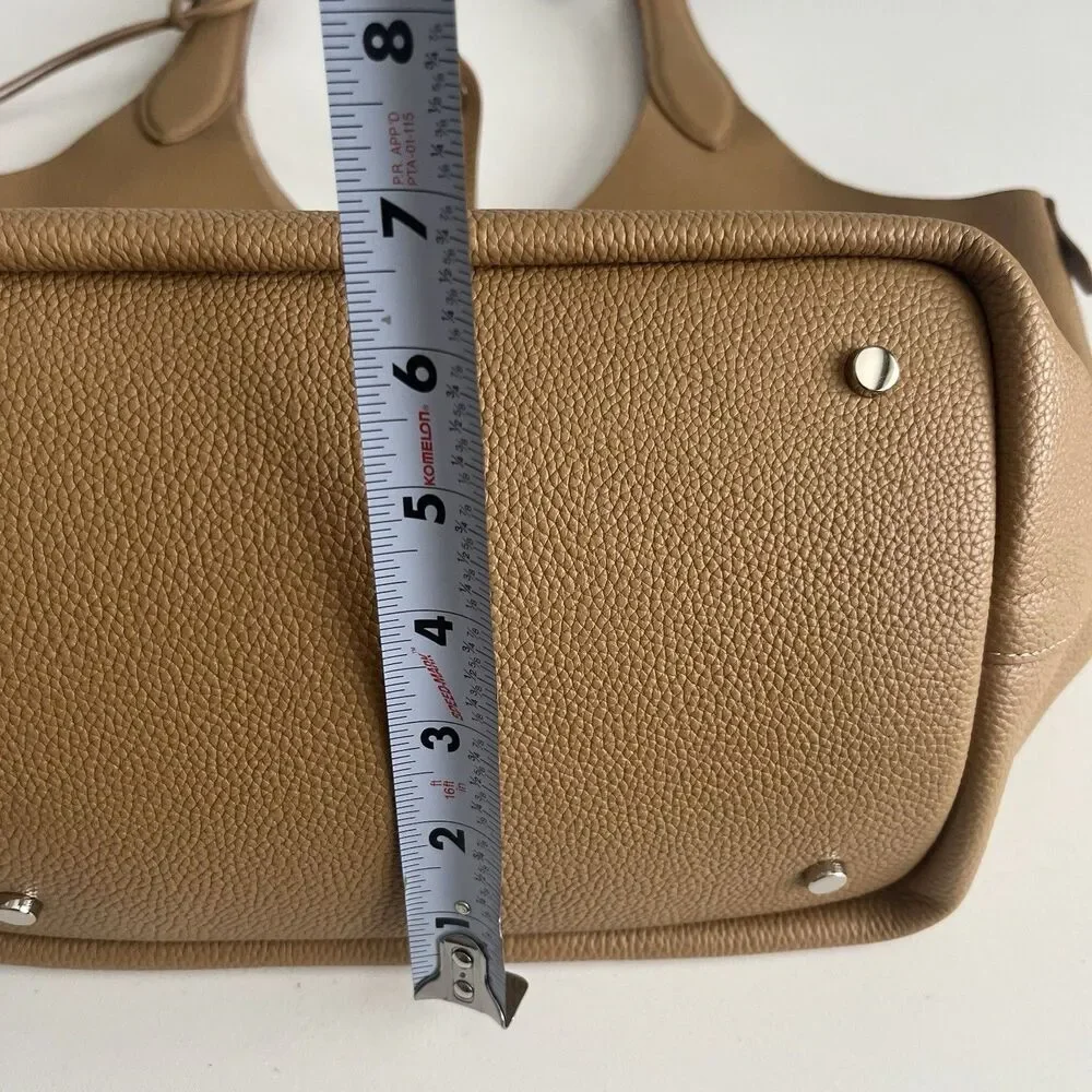 NWT Viola Castellani Tan Leather Hobo Bag Made in Italy Convertible Shopper Tote
